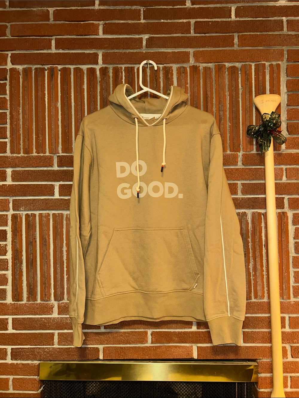 cotopaxi Tan "DO GOOD." Organic Pullover Hoodie men’s size medium.